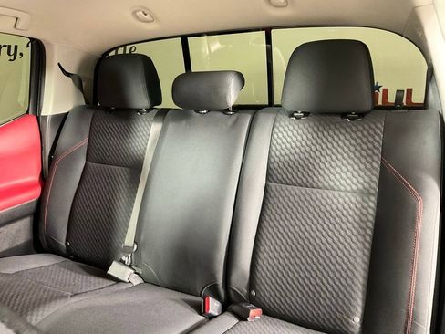 Used 2022 Toyota Tacoma SR5 image 16