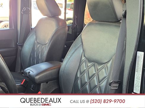 Used 2015 Jeep Wrangler Unlimited Sahara w/ Max Tow Package AWD/4WD image 11