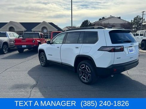 New 2026 Jeep Cherokee Laredo image 6