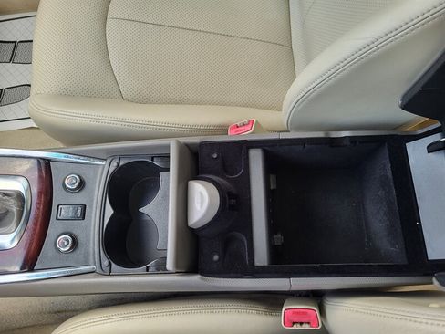 Used 2010 INFINITI G37 x Sedan w/ Premium Pkg AWD/4WD image 19
