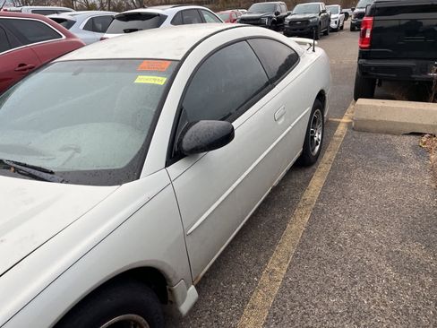 Used 2003 Dodge Stratus SE image 5