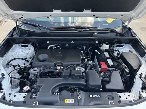 Certified 2025 Toyota RAV4 XLE FWD image 12
