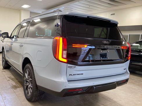 New 2025 Ford Expedition Max Platinum w/ Stealth Performance Package image 13