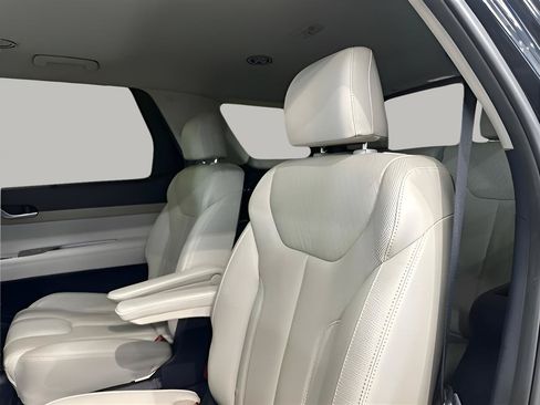 Used 2021 Hyundai Palisade SEL w/ Premium Package AWD/4WD image 19