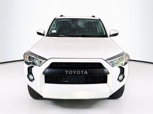 Used 2024 Toyota 4Runner SR5 Premium w/ Moonroof Package image 27