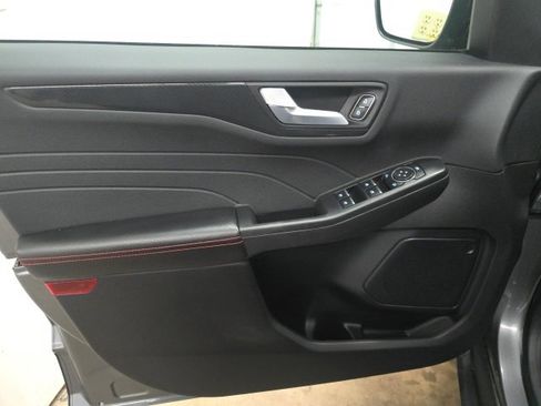 Used 2023 Ford Escape ST-Line w/ Tech Pack #1 image 19