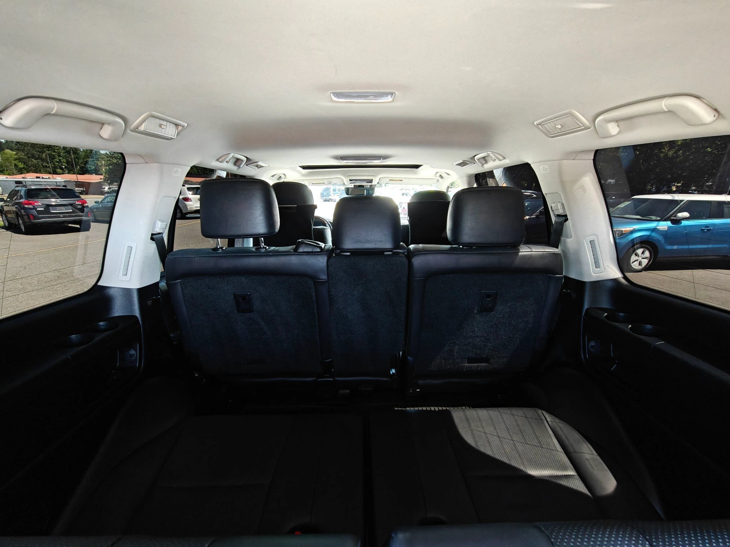 Used 2018 Lexus LX 570 4WD image 61