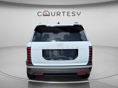 New 2026 Hyundai Palisade SEL FWD image 4