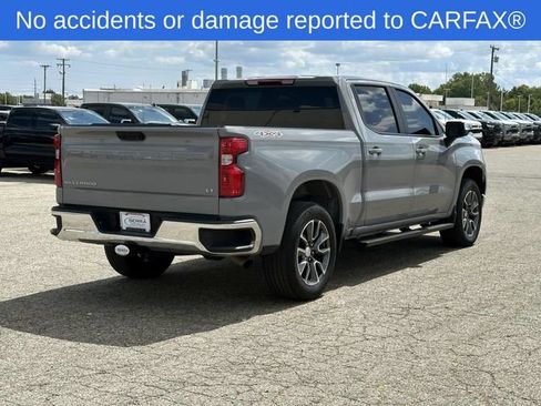Used 2024 Chevrolet Silverado 1500 LT AWD/4WD image 7