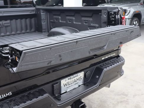 New 2026 GMC Sierra 2500 Denali Ultimate AWD/4WD image 9