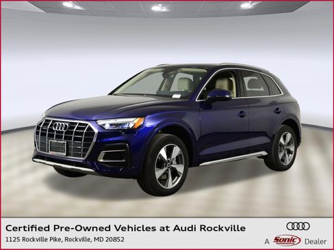 Certified 2023 Audi Q5 Premium w/ Convenience Package image 1