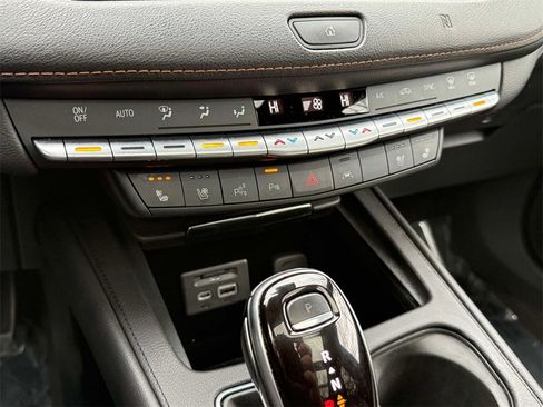 Used 2020 Cadillac XT4 Sport image 28