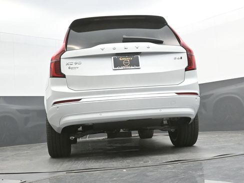 New 2026 Volvo XC90 B6 Ultra w/ Protection Package image 28
