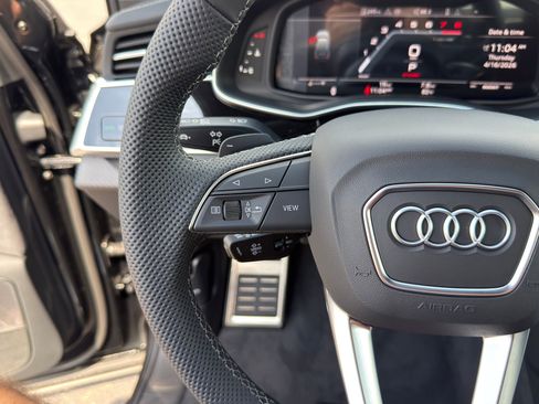 New 2026 Audi SQ7 Prestige image 18