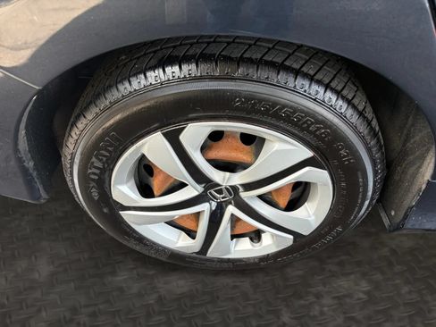 Used 2018 Honda Civic LX image 37