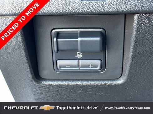 Used 2023 Chevrolet Colorado Trail Boss w/ Technology Package image 24