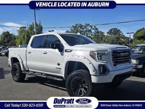 Used 2021 GMC Sierra 1500 AT4 w/ AT4 Premium Package AWD/4WD image 1