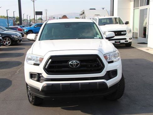 Used 2021 Toyota Tacoma SR AWD/4WD image 3