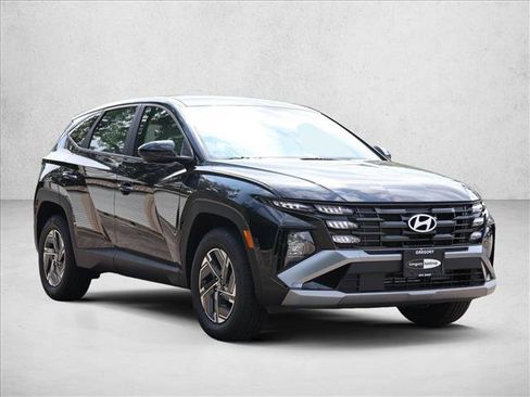 New 2026 Hyundai Tucson Blue SE AWD/4WD image 3