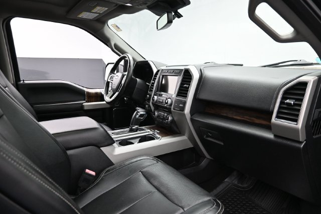 Used 2018 Ford F150 Lariat w/ Equipment Group 502A Luxury AWD/4WD image 31