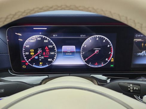 Used 2018 Mercedes-Benz E 400 Cabriolet image 9