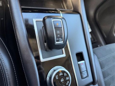 Used 2024 Mitsubishi Outlander SE image 17