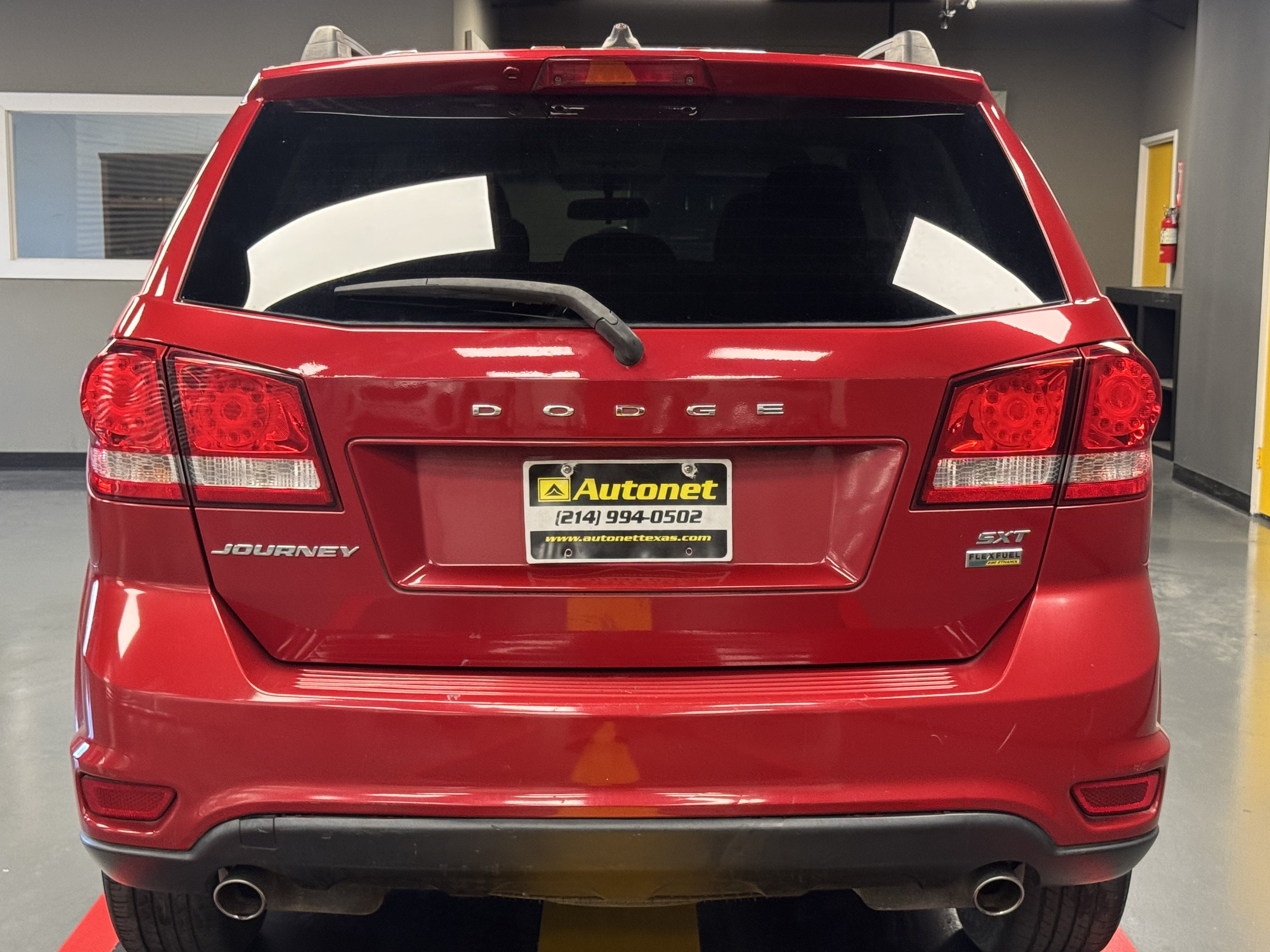 Used 2015 Dodge Journey SXT w/ Flexible Seating Group FWD image 6