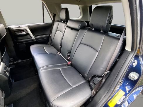 Used 2024 Toyota 4Runner TRD Sport AWD/4WD image 19