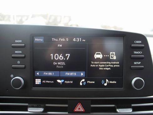 New 2026 Hyundai Elantra Blue image 17