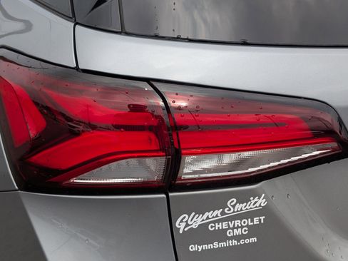 Used 2024 Chevrolet Equinox RS image 11