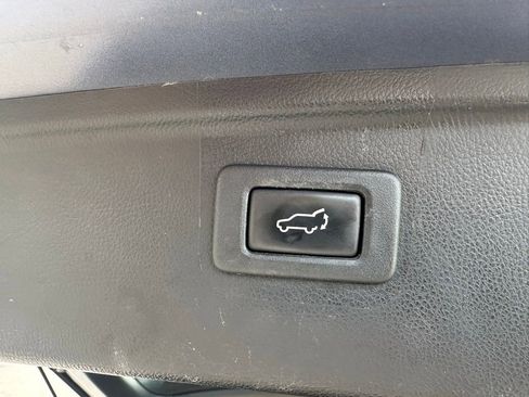 Used 2016 Subaru Outback 2.5i Limited image 8