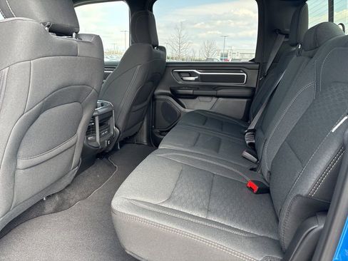 New 2026 RAM 1500 4x4 Crew Cab image 9