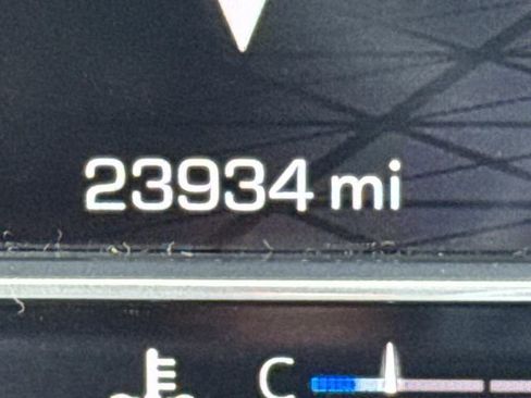 Certified 2024 GMC Sierra 2500 Denali w/ Denali Reserve Package image 33