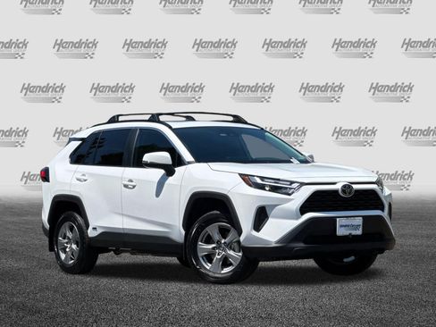 Used 2025 Toyota RAV4 XLE w/ Convenience Package AWD/4WD image 2