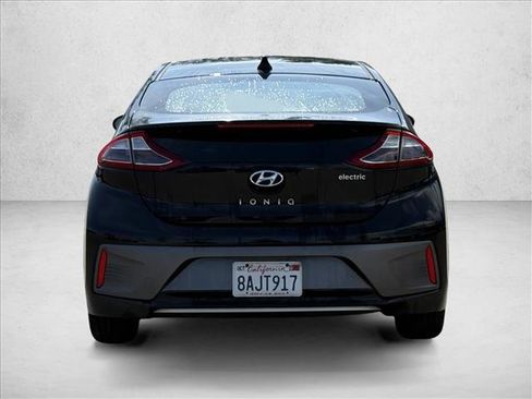 Used 2017 Hyundai Ioniq Limited image 6