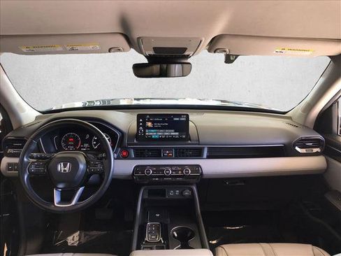 Certified 2024 Honda Pilot EX-L image 17