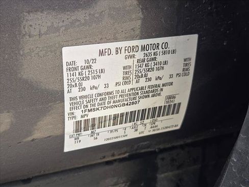 Certified 2022 Ford Explorer XLT w/ Equipment Group 202A RWD image 24