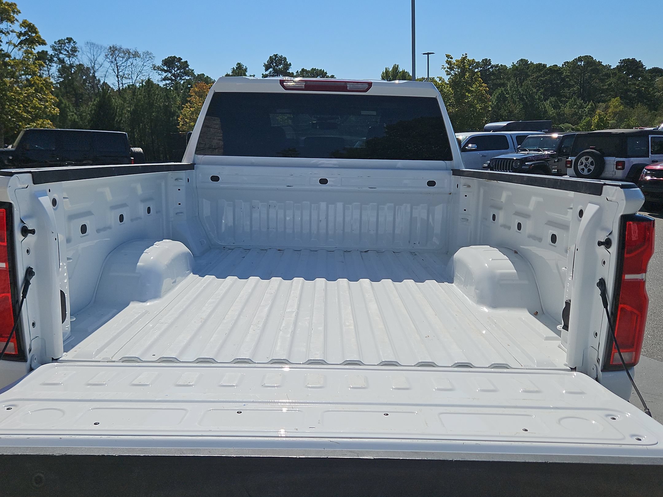 Used 2026 Chevrolet Silverado 2500 LTZ AWD/4WD image 18