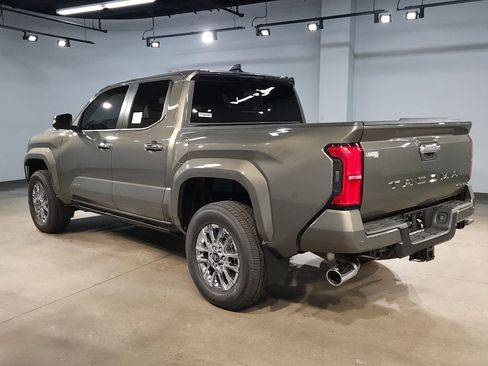 New 2026 Toyota Tacoma Limited AWD/4WD image 5