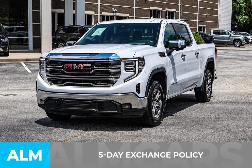 Used 2025 GMC Sierra 1500 SLT RWD image 3