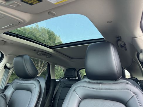 New 2025 Lincoln Corsair Grand Touring image 28