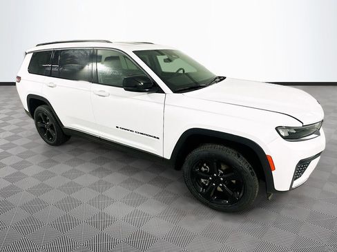 New 2026 Jeep Grand Cherokee L Limited AWD/4WD image 3