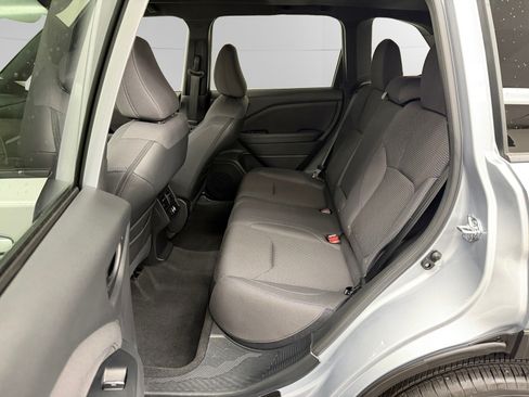 Used 2025 Subaru Forester Premium AWD/4WD image 13