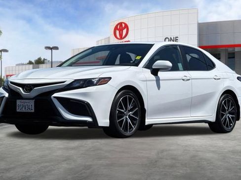 Certified 2023 Toyota Camry SE FWD image 10