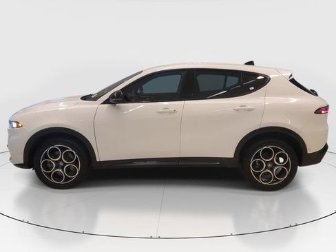 Used 2025 Alfa Romeo Tonale w/ Active Assist Package AWD/4WD image 7