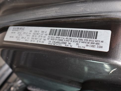Used 2018 Jeep Wrangler Sport AWD/4WD image 34