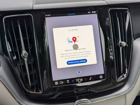 New 2025 Volvo XC60 T8 Core w/ Climate Package image 27