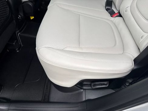 Used 2024 Hyundai Tucson Limited image 19