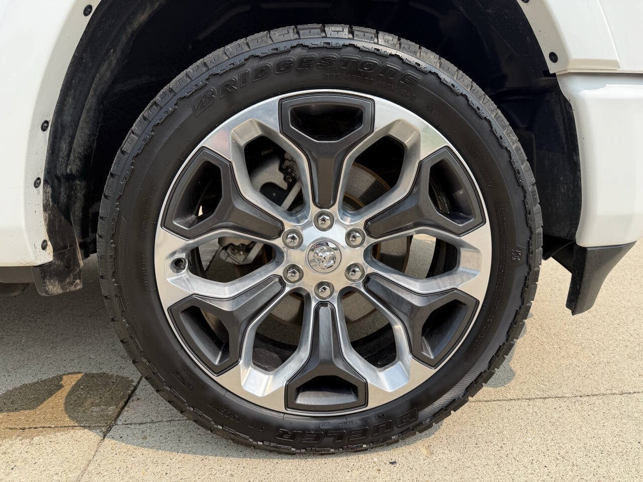 Used 2020 RAM 1500 Limited AWD/4WD image 10