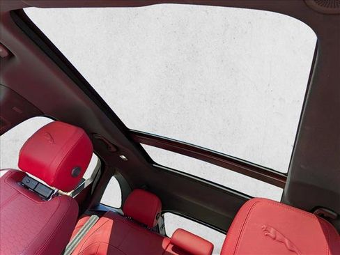 Certified 2025 Jaguar F-PACE R-Dynamic S image 11